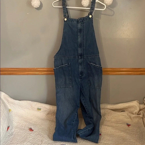 Madewell denim overalls medium - Picture 2 of 8
